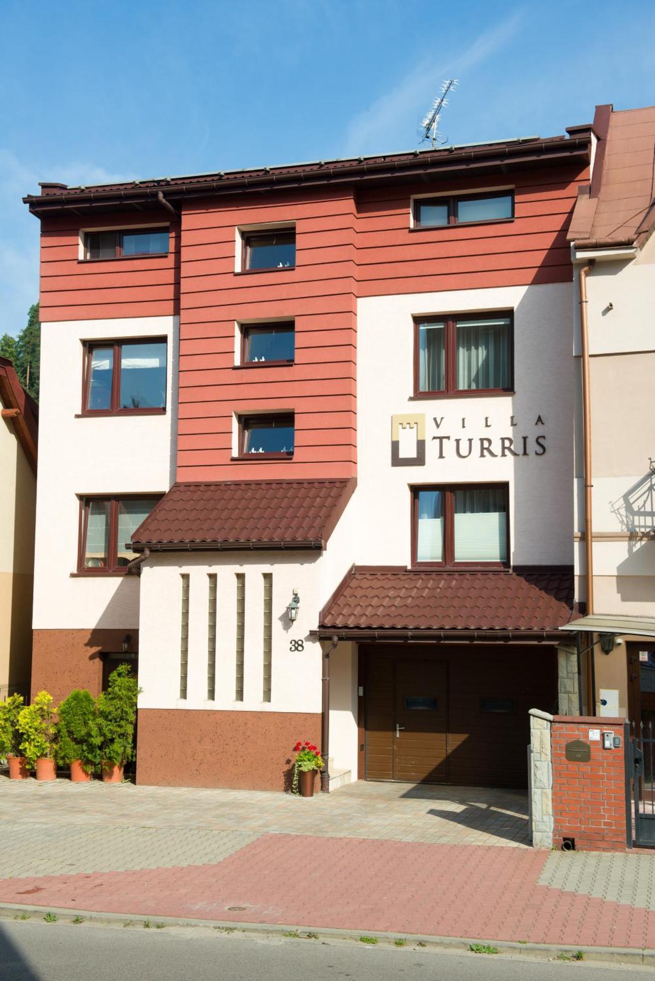 Villa Turris Apartamenty Przy Muszynskim Zamku Muszyna Exteriör bild